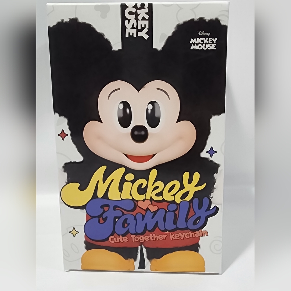 POP MART x Mickey Family Cute Together Series Keychain Plush Confirmed Dale New - Picture 3 of 8